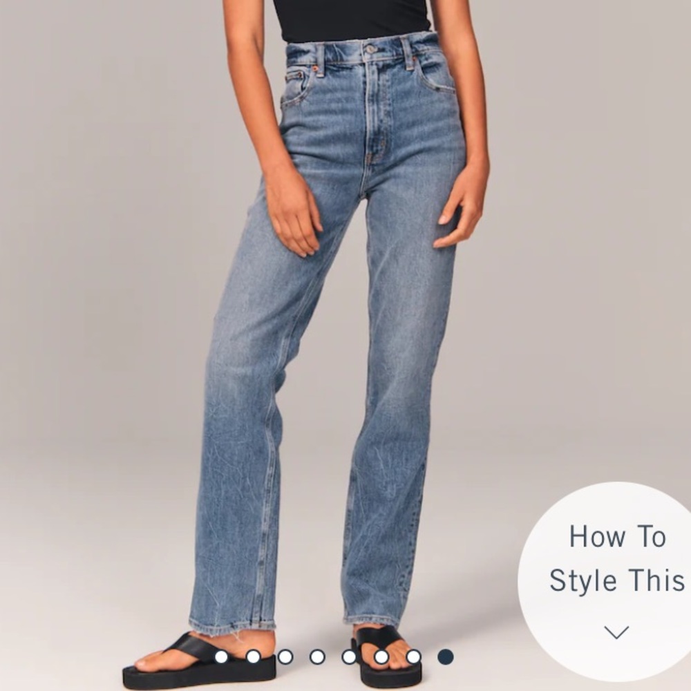 Abercrombie 90s Ultra High Rise Straight Jeans